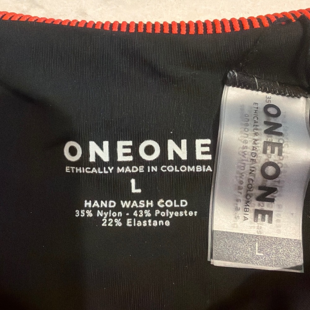 ONEONE Swim Crop Top Women S Red Ribbed Boat Neck Short Sleeve Athletic Beach - Picture 2 of 9